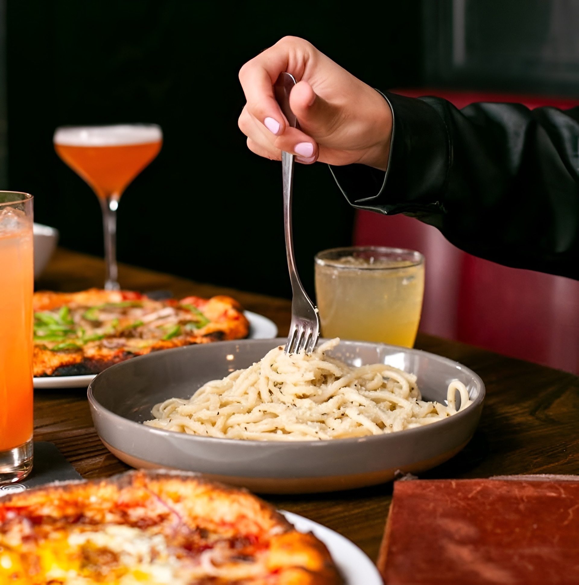 Pizza and fresh pasta