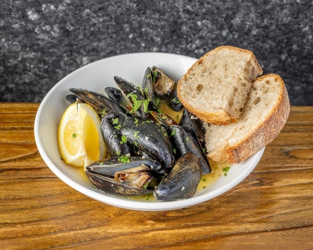 Chef's Seasonal Mussels.