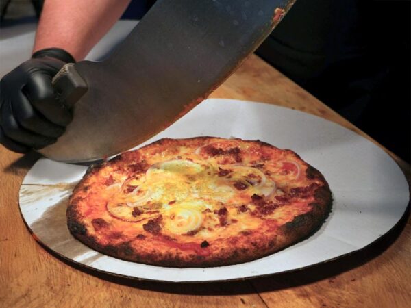 Home 4 Top Quality Grosse Pointe Pizza: Taste the Difference